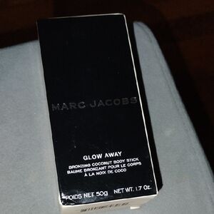 Marc Jacobs Glow Away Bronzing Stick -